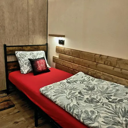 Podziemne Arkady-nocleg Centrum Blisko Dworca Gniezno